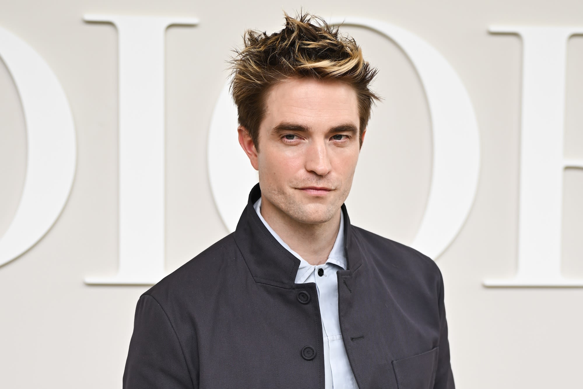 Robert Pattinson’s Frosted Tips and More Controversial Men’s ‘90s/’00s Trends We Didn’t Expect to Come Back