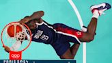 LeBron James brilla con el Dream Team en París 2024