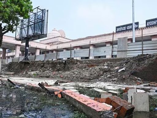 Six suspended over Ayodhya Rampath cave-ins, waterlogging