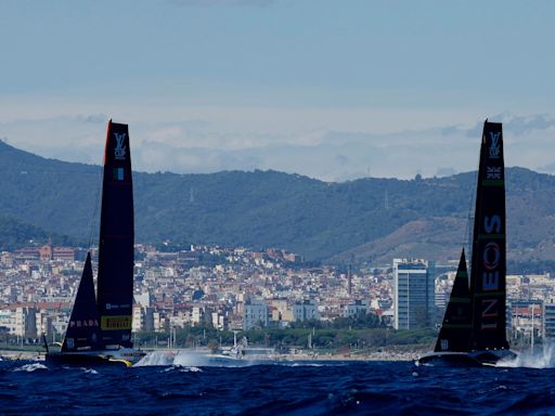 Italian nosedive hands Britain 4-3 lead in America's Cup challenger series