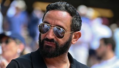 Europe 1 : Cyril Hanouna assure que le passage de relais « express » avec Sophie Davant s’est fait en douceur