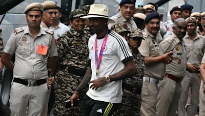 Crowd's Special Gesture For Hardik Pandya At Wankhede Stadium Months After He Was Booed - Watch | Cricket News