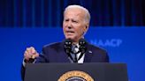 Biden, aislado con covid-19 y del Partido Demócrata, desafía otra vez los llamados a abandonar la contienda electoral