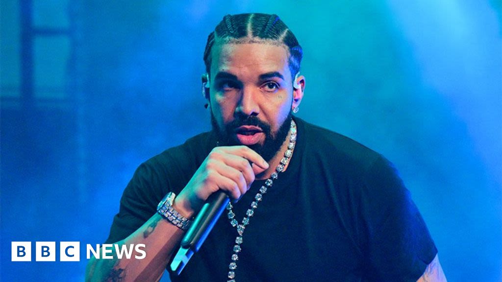 Drake: Rapper releases folders of new music and clips