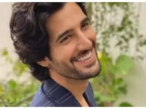 Aditya Seal worked with a diverse cast in 'Khel Khel Mein', says 'our unity lies in our diversity' | Hindi Movie News - Times of India