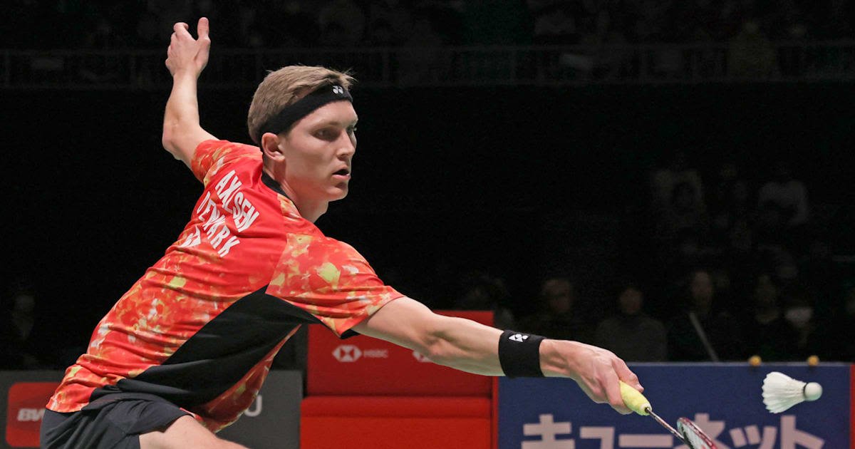 Thomas & Uber Cup 2024: Viktor Axelsen beats Lee Zii Jia to help Denmark top Group D - results