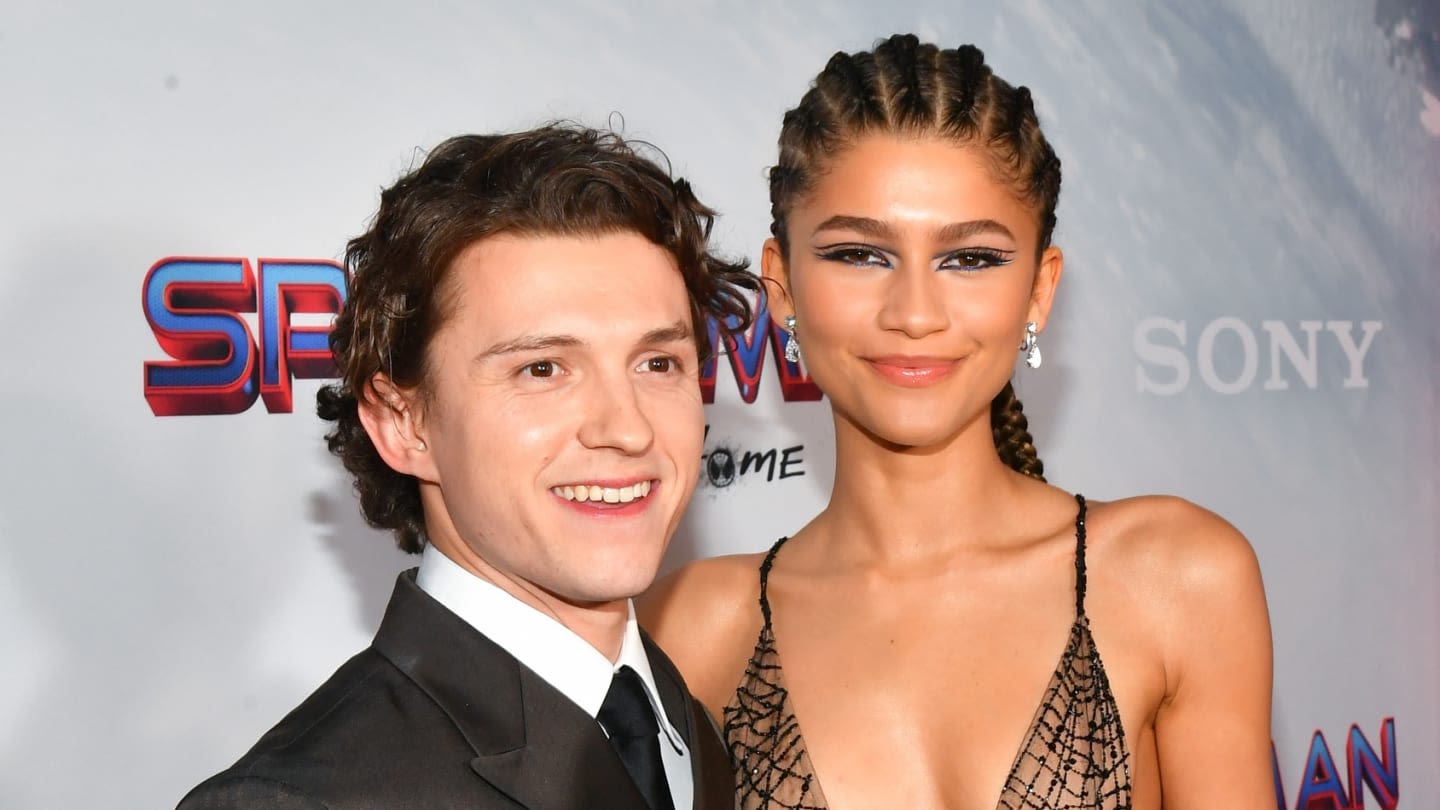 Zendaya and Tom Holland Share a Sweet Moment Following His ‘Romeo and Juliet’ Performance