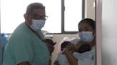 Dan de alta a trillizas prematuras del Hospital La Margarita en Puebla