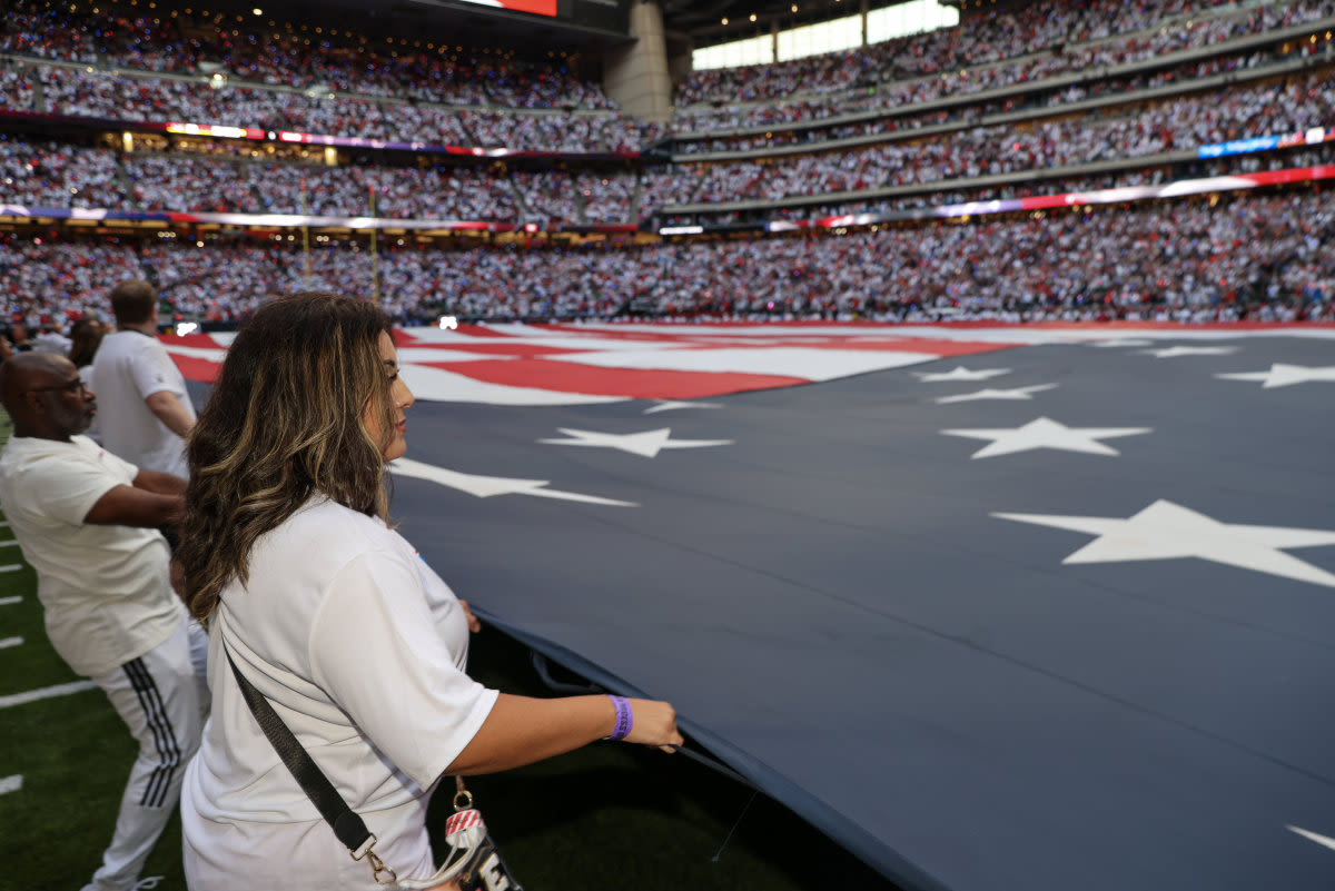 National Anthem Performance Before Bears-Texans Turns Heads