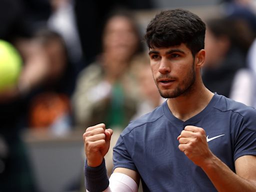 Alcaraz - Tsitsipas: TV, horario, cómo y dónde ver hoy online el partido en Roland Garros