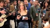 La representante de Italia en Eurovisión canta 'Imagine' en medio de la polémica con los representantes de Israel y Holanda