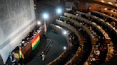 Opositores cesan en Bolivia a autoridades judiciales en polémica sesión de Congreso