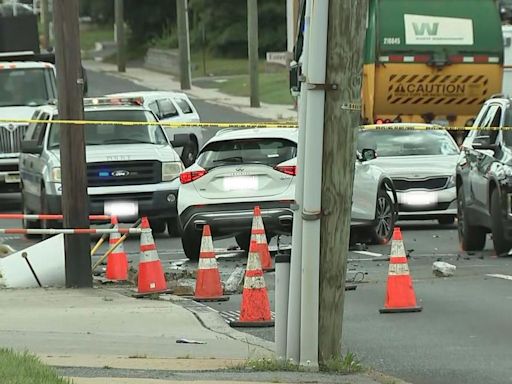 White Horse Pike shut down in Magnolia, New Jersey after crash injures multiple utility workers