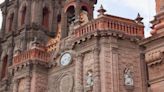 Persona en “estado inconveniente” tira y daña escultura de la catedral de SLP; obra tiene 200 años de antigüedad | San Luis Potosí