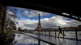 Parisians Vow to Defecate in Seine as Macron Takes Olympic Dip