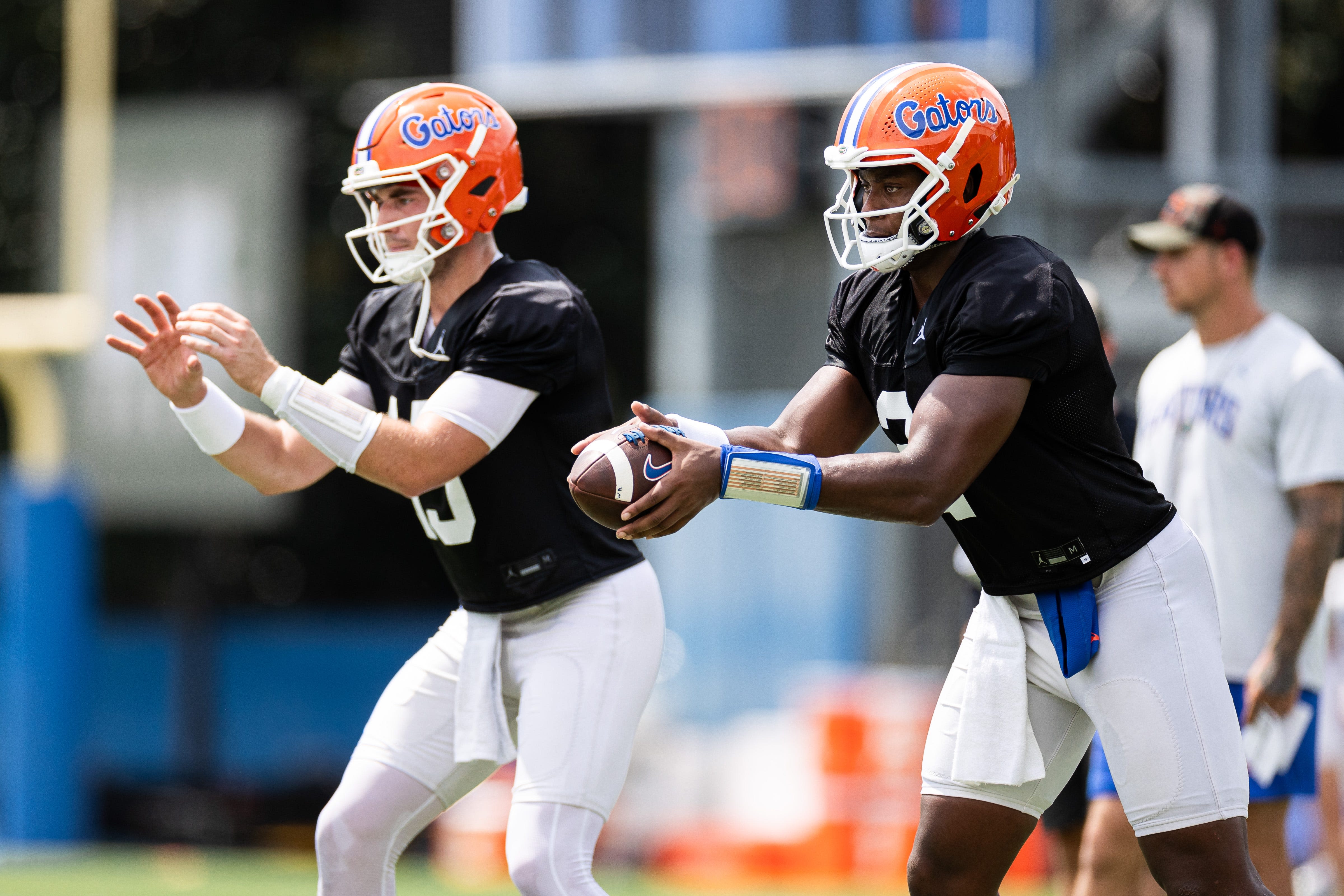 Graham Mertz vs DJ Lagway: Who will start for Florida football against Texas A&M