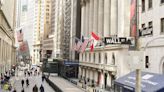 Wall Street cierra ‘ganando como siempre’, luego de reporte de empleo en EU