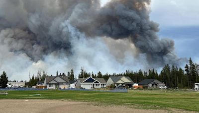 Central Oregon wildfire grows to 3,614 acres, prompting new evacuations