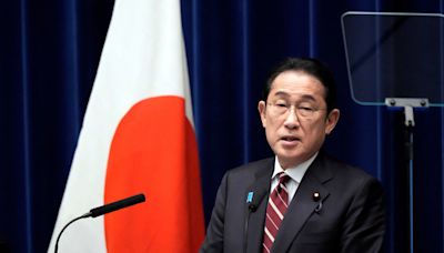 Japan PM Kishida says appropriate for BOJ to keep easy policy