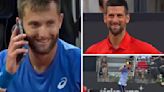 A Moutet le sonó la alarma del móvil en pleno partido: ¡Djokovic se moría de risa! - MarcaTV