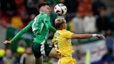 1-1. Rumanía arranca su preparación para la Eurocopa con un gris empate