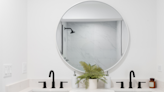 Here's How to Properly Clean a Mirror