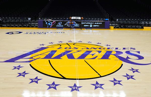 Legendary Sharpshooting Lakers All-Star Guard Passes Away