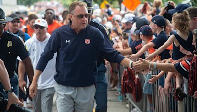 Hugh Freeze’s latest comments on Auburn players could push Tigers to rock bottom