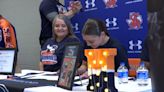 WATCH: National Champion, Jaylen DeHoyos puts pen to paper making her commitment to Midland University #OfficiallyOfficial