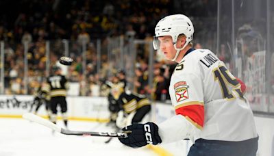 Stanley Cup Playoffs live updates: Boston Bruins 2, Florida Panthers 2, third period