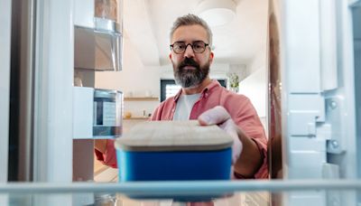 How long can my food last in the fridge after a power outage? What experts want you to know.