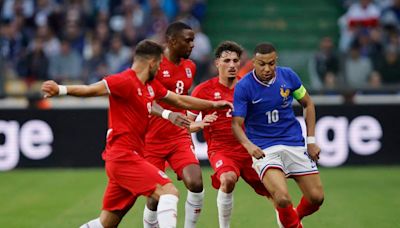 Mbappé marca un tanto y da dos asistencias en goleada de Francia 3-0 sobre Luxemburgo en un amistoso