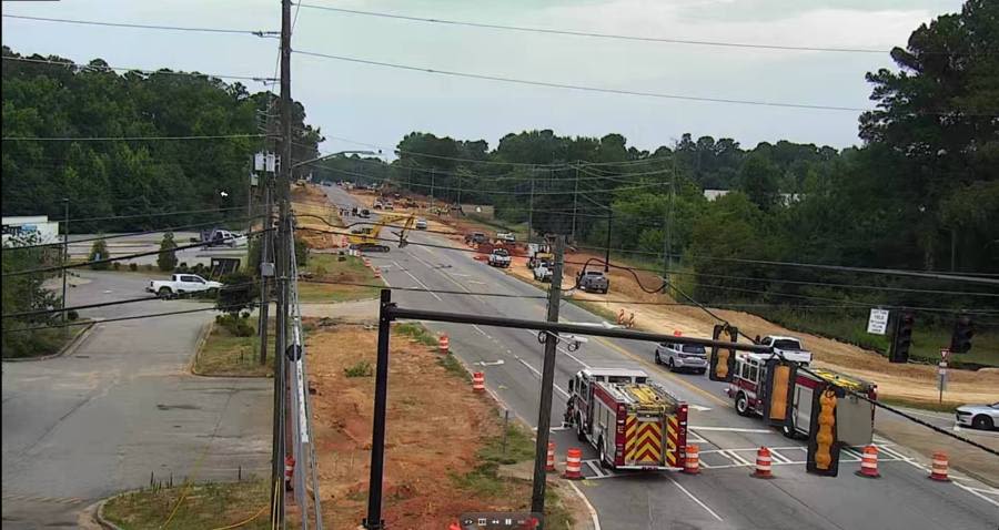 Furys Ferry Rd. opens following gas leak