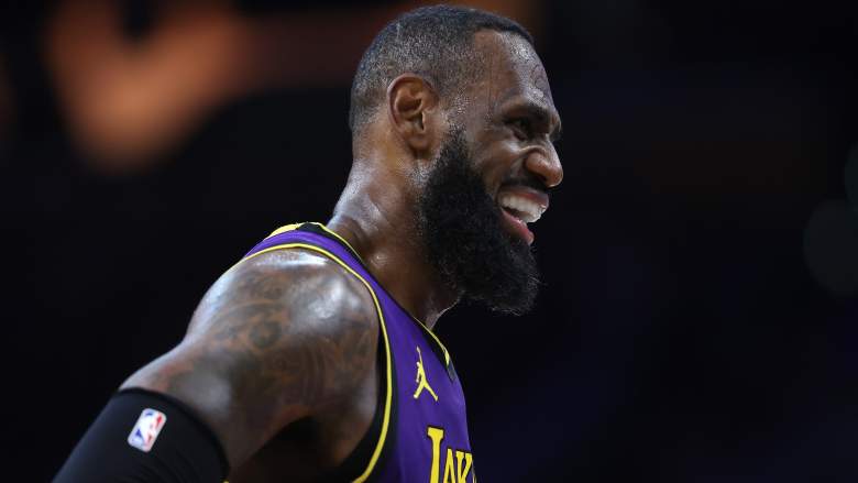 LeBron James Predicted to Sign 3-Year, $160 Million Deal with Lakers