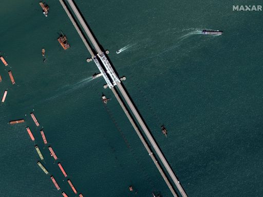 Satellite images capture Russia's scramble to shield a key bridge from Ukraine's exploding naval drones and other threats