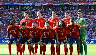 Unas renovadas España e Italia se miden en un esperado choque de la Eurocopa