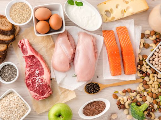 蛋白質吃多少才夠？哪些蛋白質更健康？營養師來解答｜天下雜誌