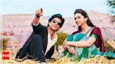 When Shah Rukh Khan called Deepika Padukone his ‘sweet giraffe’ during 'Chennai Express' shoot | Hindi Movie News - Times of India