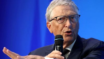 Bill Gates apuesta por la leche de vaca y las bacterias intestinales en la lucha contra la desnutrición