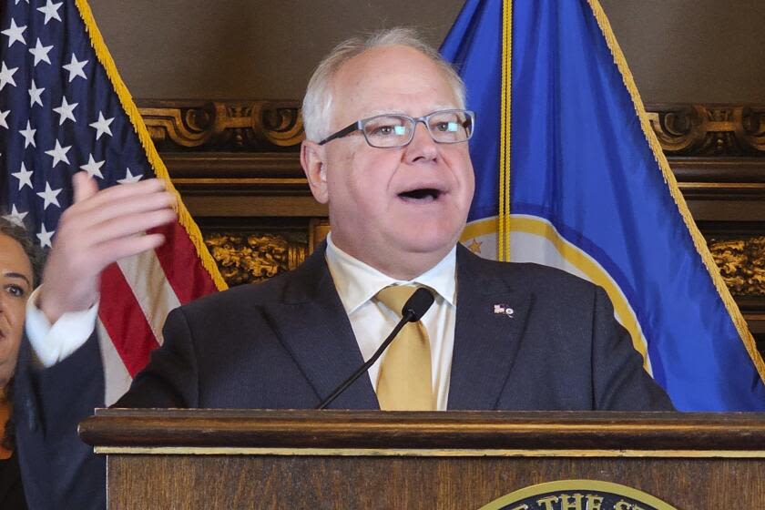 Column: Tim Walz is having a moment. But he won't win or lose the election for Harris