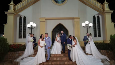 Cinco primos se casam e param cidade do interior de SP com festa de arromba