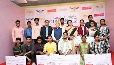 PC Chandra Group honours 15 underprivileged student on 10th anniversary of Anuprerna Scholarship