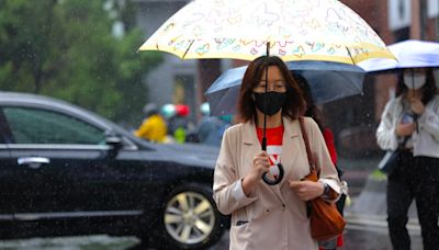 午後大雨將至！明天雨勢更明顯 海上長浪颳強風