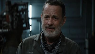 Tom Hanks Asked Son Chet To Explain The Kendrick Lamar And Drake Beef To Him, And His Reaction Was Incredible