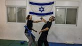 Dans une colonie israélienne, l'autodéfense version krav maga après l'attaque du Hamas