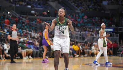 WNBA, Team USA Superstar Reveals Why She Didn't Want to Play With Chicago Sky, Angel Reese