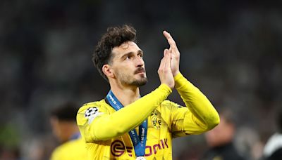 German stalwart Mats Hummels linked with shock La Liga move, entourage do not deny rumours