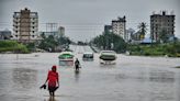 Las sequías históricas dan paso a grandes inundaciones y causan 400 muertos y cientos de miles de desplazados en África Oriental