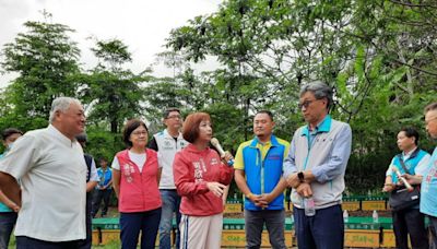 荔枝龍眼開花少蜜蜂採嘸蜜 何欣純邀現勘 陳駿季諾4月底定標準納天災救助