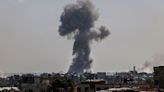 Un ataque israelí deja al menos 16 muertos y decenas de heridos en una escuela para desplazados de la UNRWA en Gaza, según el Ministerio de Salud